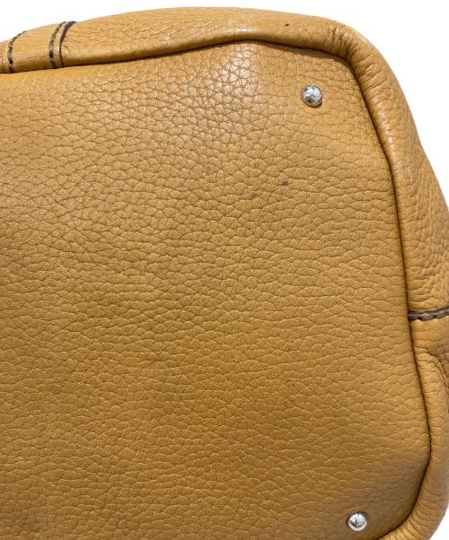 TOD'S（トッズ）TOD'S (トッズ) 2WAYバッグ ベージュの古着・服飾アイテム