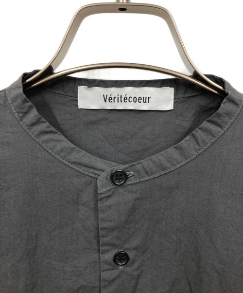 Veritecoeur（ヴェリテクール）Veritecoeur (ヴェリテクール) ギャザーブラウス グレー サイズ:Freeの古着・服飾アイテム