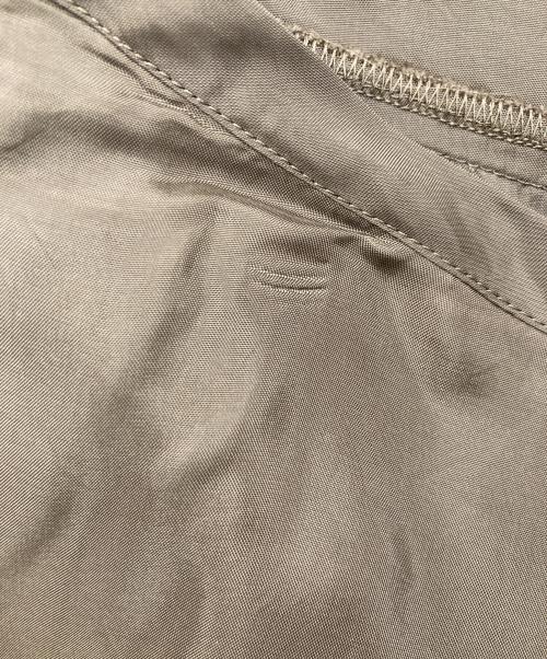 tricot COMME des GARCONS（トリココムデギャルソン）tricot COMME des GARCONS (トリココムデギャルソン) Frill Tiered Skirt カーキ サイズ:Mの古着・服飾アイテム