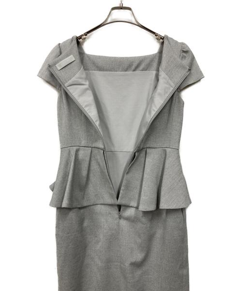 CELFORD（セルフォード）CELFORD (セルフォード) ペプラムタイトワンピース グレー サイズ:36の古着・服飾アイテム