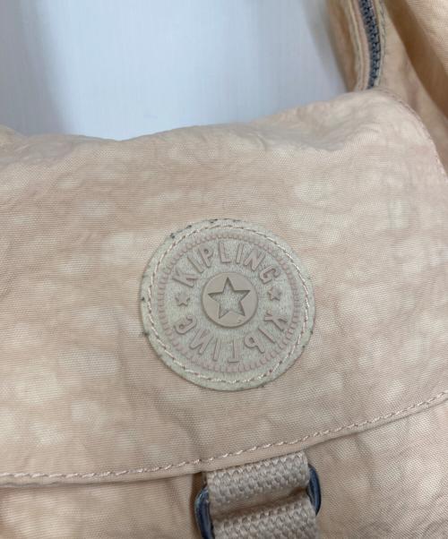 Kipling（キプリング）Kipling (キプリング) バッグ ベージュの古着・服飾アイテム