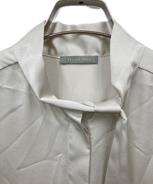 theory luxe（セオリーリュクス）theory luxe (セオリーリュクス) ボウタイブラウス アイボリー サイズ:38の古着・服飾アイテム