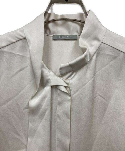 theory luxe（セオリーリュクス）theory luxe (セオリーリュクス) ボウタイブラウス アイボリー サイズ:38の古着・服飾アイテム