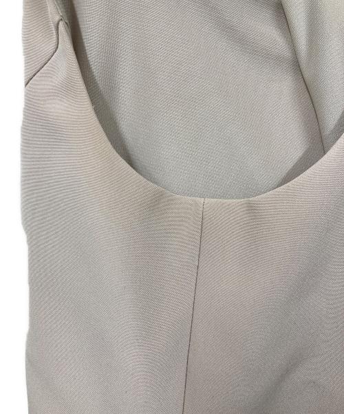 FOXEY NEWYORK（フォクシーニューヨーク）FOXEY NEWYORK (フォクシーニューヨーク) ノースリーブワンピース ベージュ サイズ:40の古着・服飾アイテム
