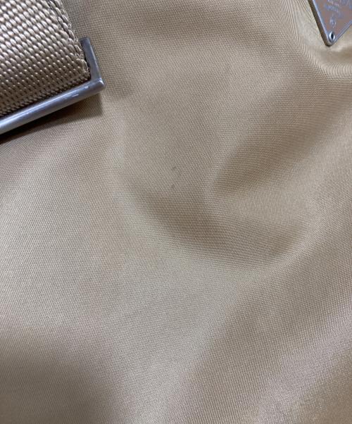 PRADA（プラダ）PRADA (プラダ) ショルダーバッグ カーキの古着・服飾アイテム