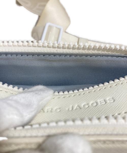 MARC JACOBS（マークジェイコブス）MARC JACOBS (マークジェイコブス) ショルダーバッグ ホワイトの古着・服飾アイテム