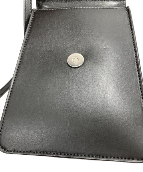 MM6 Maison Margiela（エムエムシックスメゾンマルジェラ）MM6 Maison Margiela (エムエムシックスメゾンマルジェラ) ショルダーバッグ ブラックの古着・服飾アイテム