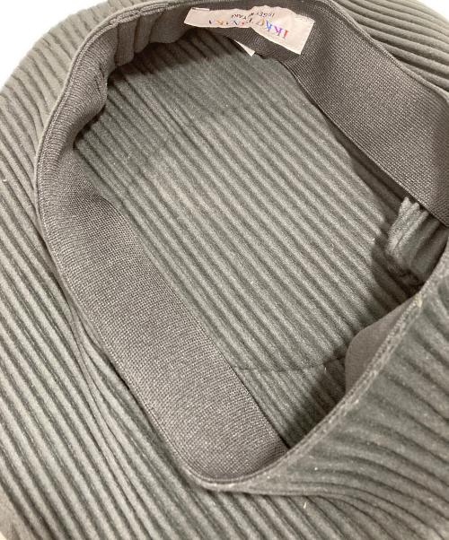 ISSEY MIYAKE（イッセイミヤケ）ISSEY MIYAKE (イッセイミヤケ) IKKO TANAKA (イッコウタナカ) CIRCLECAP ブラックの古着・服飾アイテム