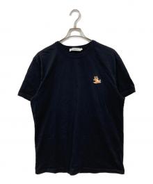 maison kitsune（メゾンキツネ）の古着「チラックスロゴ Tシャツ」｜ブラック