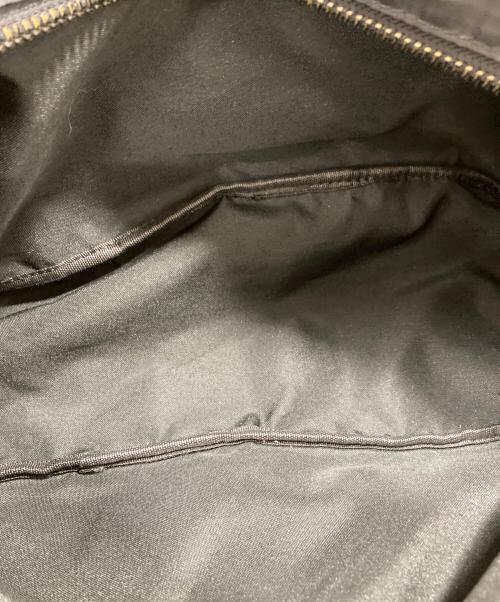 DSQUARED2（ディースクエアード）DSQUARED2 (ディースクエアード) ダウンボディバッグ ブラックの古着・服飾アイテム