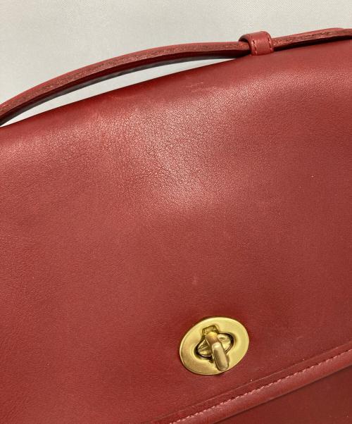 COACH（コーチ）COACH (コーチ) ターンロック2WAYバッグ レッドの古着・服飾アイテム