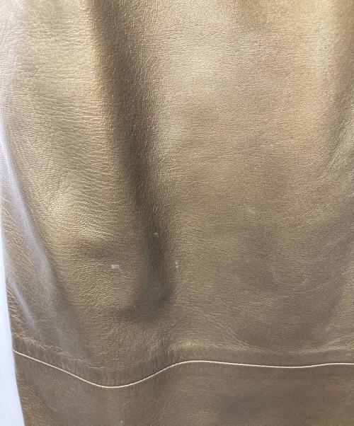 MaxMara（マックスマーラ）MaxMara (マックスマーラ) レザーセットアップ ゴールド サイズ:40の古着・服飾アイテム