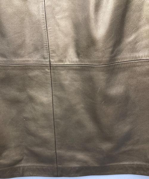MaxMara（マックスマーラ）MaxMara (マックスマーラ) レザーセットアップ ゴールド サイズ:40の古着・服飾アイテム