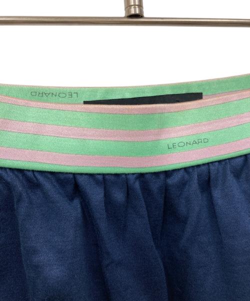 LEONARD PARIS（レオナール パリ）LEONARD PARIS (レオナール パリ) スカート ネイビー サイズ:胴囲66-69の古着・服飾アイテム