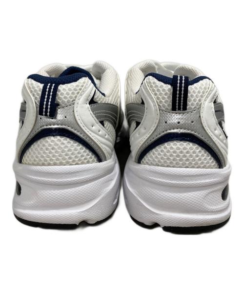 NEW BALANCE（ニューバランス）NEW BALANCE (ニューバランス) MR530 ホワイト サイズ:27の古着・服飾アイテム