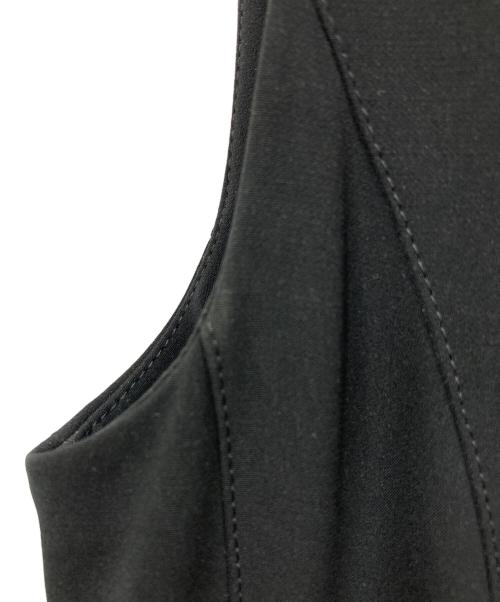 FOXEY NEWYORK（フォクシーニューヨーク）FOXEY NEWYORK (フォクシーニューヨーク) ノースリーブワンピース ブラック サイズ:38の古着・服飾アイテム