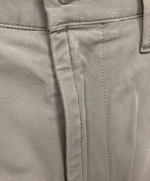 STONE ISLAND（ストーンアイランド）STONE ISLAND (ストーンアイランド) スリムテーパードパンツ カーキ サイズ:W29の古着・服飾アイテム