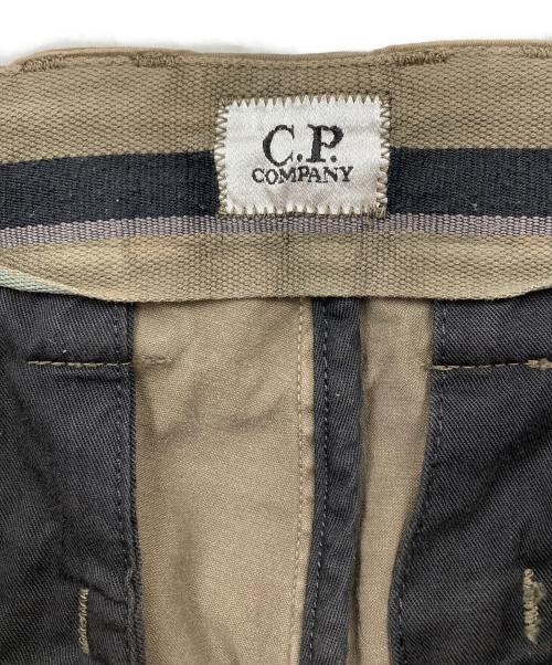 C.P COMPANY（シーピーカンパニー）C.P COMPANY (シーピーカンパニー) パンツ カーキ サイズ:46の古着・服飾アイテム