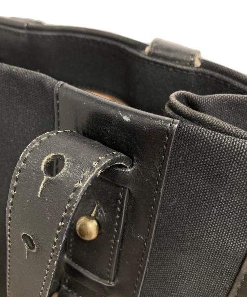 BURBERRY（バーバリー）BURBERRY (バーバリー) ハンドバッグ ブラックの古着・服飾アイテム