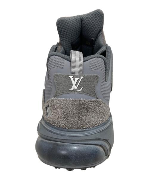 LOUIS VUITTON（ルイ ヴィトン）LOUIS VUITTON (ルイ ヴィトン) タティック ランナー スニーカー グレー サイズ:6.5の古着・服飾アイテム