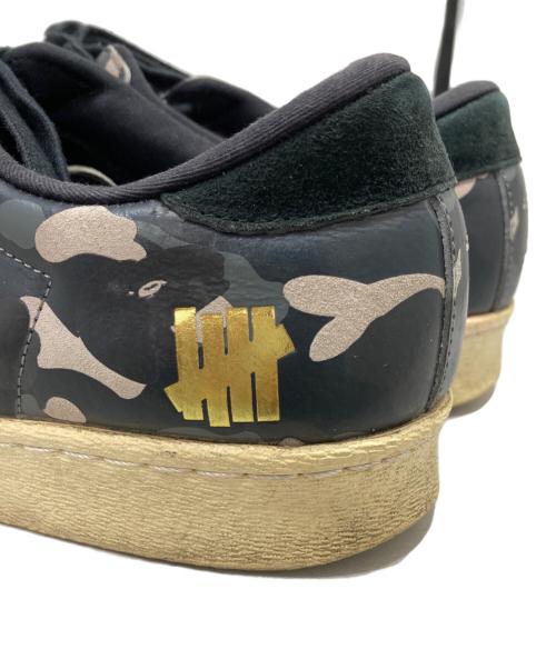 adidas（アディダス）adidas (アディダス) UNDEFEATED (アンディフィーテッド) BAPE BY A BATHING APE (ベイプバイアベイシングエイプ) スニーカー ブラック サイズ:26.5の古着・服飾アイテム