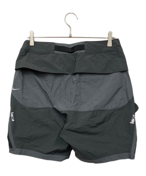 NIKE（ナイキ）NIKE (ナイキ) ISPA ショートパンツ グレー サイズ:Mの古着・服飾アイテム