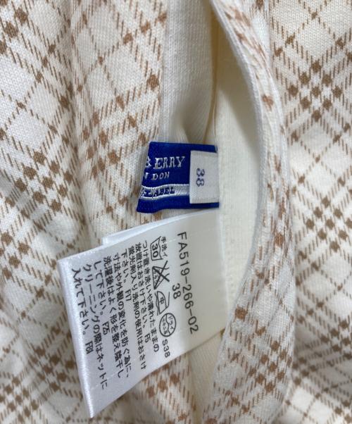 BURBERRY BLUE LABEL（バーバリー ブルー レーベル）BURBERRY BLUE LABEL (バーバリー ブルー レーベル) リバーシブルジップパーカー ホワイト サイズ:38の古着・服飾アイテム