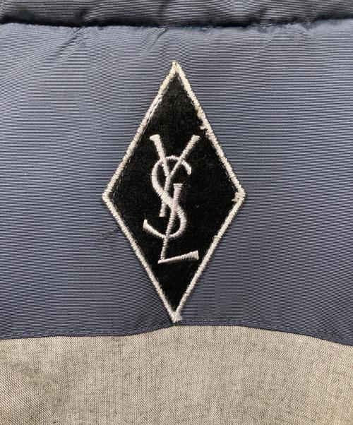 Yves Saint Laurent（イヴサンローラン）Yves Saint Laurent (イヴサンローラン) 中綿ジャケット ネイビー サイズ:タグ切れの為不明の古着・服飾アイテム