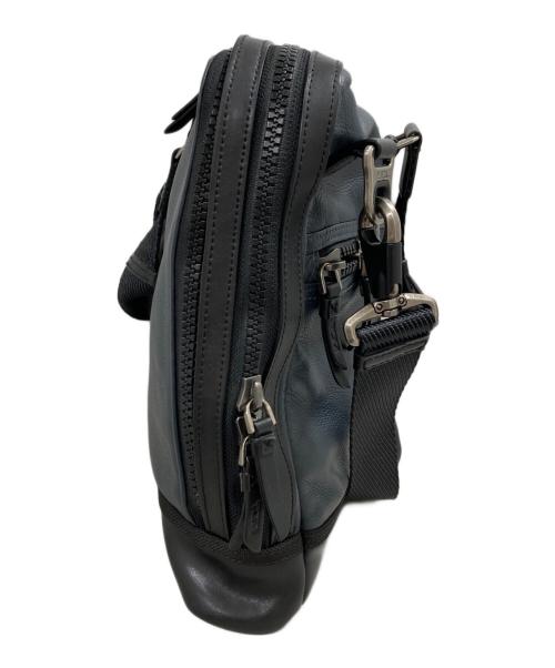 TUMI（トゥミ）TUMI (トゥミ) アルファブラボーブリーフケース ネイビーの古着・服飾アイテム
