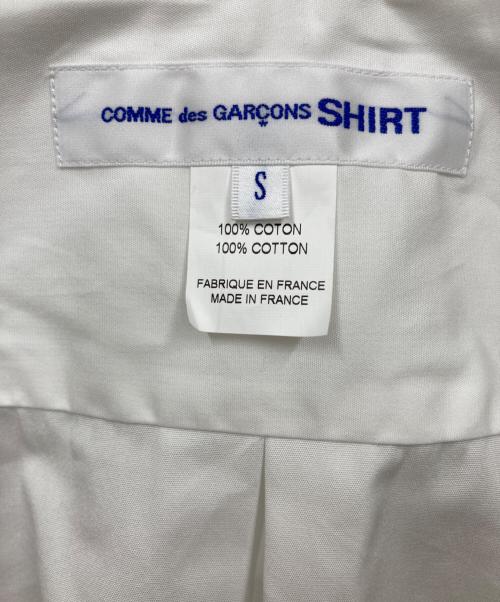 COMME des GARCONS SHIRT（コムデギャルソンシャツ）COMME des GARCONS SHIRT (コムデギャルソンシャツ) プリント シャツ ホワイト サイズ:Sの古着・服飾アイテム