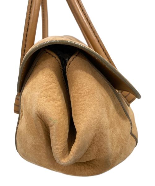 TOD'S（トッズ）TOD'S (トッズ) Corniche Wave バッグ ベージュの古着・服飾アイテム
