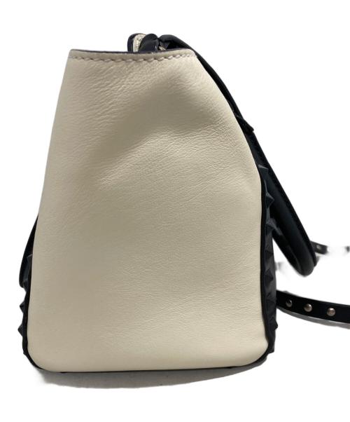 VALENTINO（ヴァレンティノ）VALENTINO (ヴァレンティノ) ロックスタッズ スモール ダブルハンドル トートバッグ ホワイト×ブラックの古着・服飾アイテム