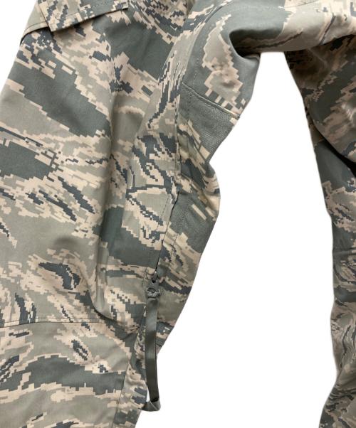 US ARMY（ユーエスアーミー）US ARMY (ユーエスアーミー) GORETEX PARKA グリーン サイズ:LargeLongの古着・服飾アイテム