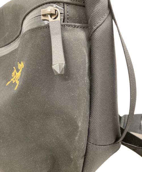 ARC'TERYX（アークテリクス）ARC'TERYX (アークテリクス) Arro8 ショルダーバッグ ブラックの古着・服飾アイテム