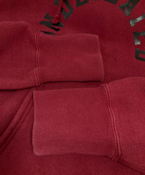 Champion（チャンピオン）Champion (チャンピオン) UNDEFEATED (アンディフィーテッド) パーカー レッド サイズ:MEDIUMの古着・服飾アイテム