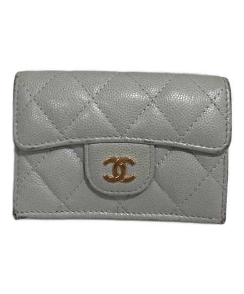 CHANEL（シャネル）CHANEL (シャネル) クラシックスモール フラップウォレット ライトグレーの古着・服飾アイテム