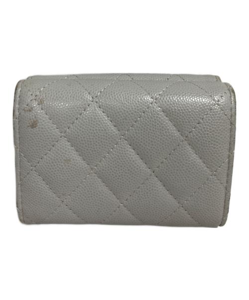 CHANEL（シャネル）CHANEL (シャネル) クラシックスモール フラップウォレット ライトグレーの古着・服飾アイテム