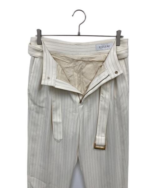 CULLNI（クルニ）CULLNI (クルニ) ベルト付ストライプパンツ ホワイト サイズ:1の古着・服飾アイテム