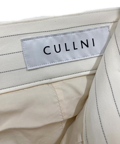 CULLNI（クルニ）CULLNI (クルニ) ベルト付ストライプパンツ ホワイト サイズ:1の古着・服飾アイテム