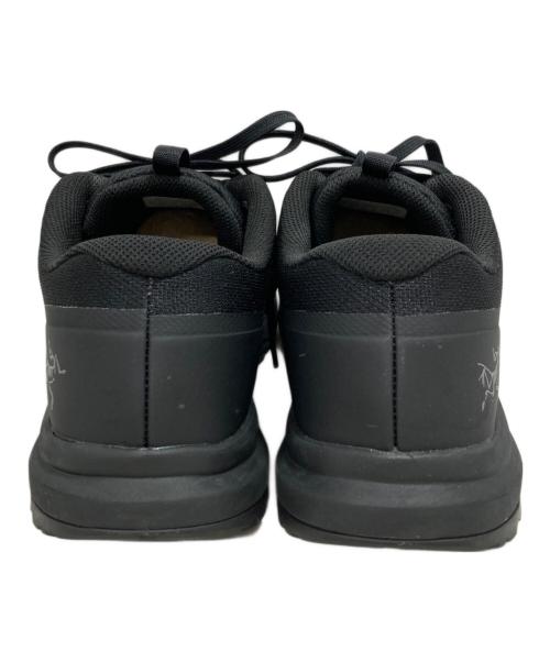 ARC'TERYX（アークテリクス）ARC'TERYX (アークテリクス) スニーカー ブラック サイズ:27の古着・服飾アイテム