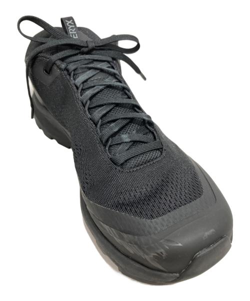 ARC'TERYX（アークテリクス）ARC'TERYX (アークテリクス) スニーカー ブラック サイズ:27の古着・服飾アイテム
