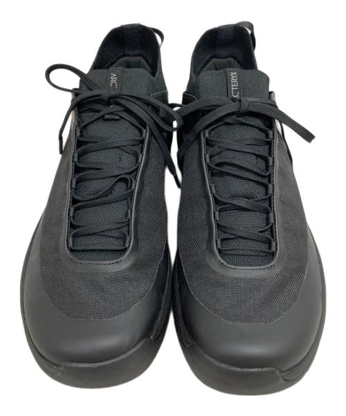 ARC'TERYX（アークテリクス）ARC'TERYX (アークテリクス) スニーカー ブラック サイズ:27の古着・服飾アイテム