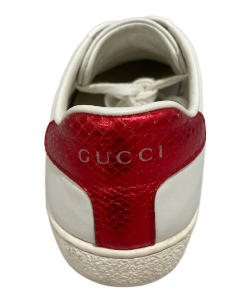 GUCCI（グッチ）GUCCI (グッチ) スニーカー ホワイト サイズ:35の古着・服飾アイテム
