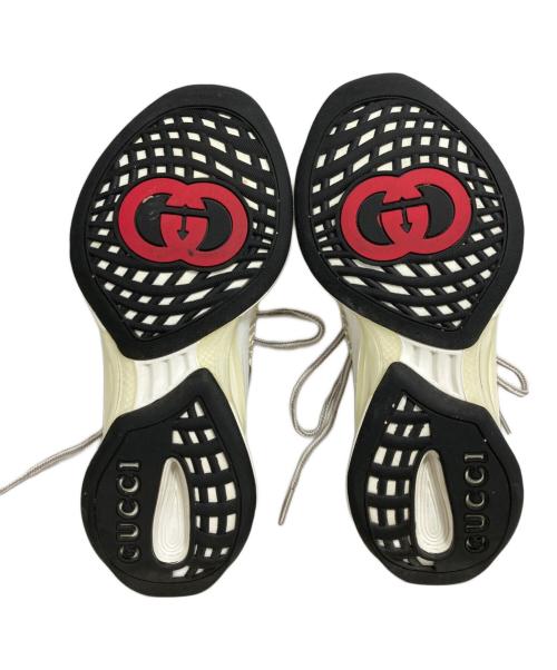 GUCCI（グッチ）GUCCI (グッチ) スニーカー ベージュ サイズ:23.8の古着・服飾アイテム