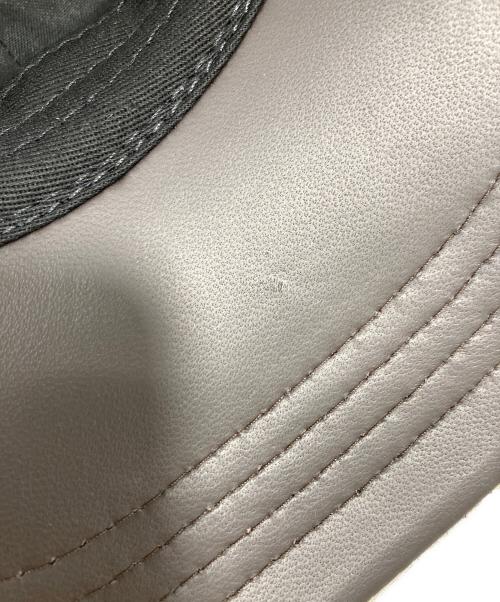 BOTTEGA VENETA（ボッテガベネタ）BOTTEGA VENETA (ボッテガベネタ) キャップ グレーの古着・服飾アイテム