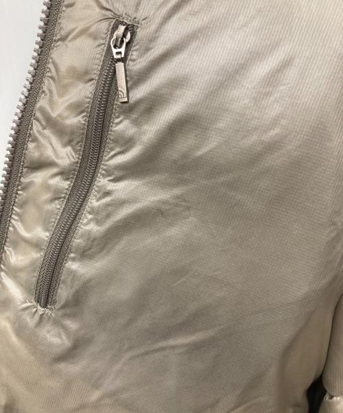 THE NORTH FACE（ザ ノース フェイス）THE NORTH FACE (ザ ノース フェイス) ダウンジャケット グレー サイズ:Mの古着・服飾アイテム