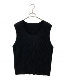 HOMME PLISSE ISSEY MIYAKE（オム プリッセ イッセイ ミヤケ）の古着「MONTHLY COLORS JUNEタンクトップ」｜ブラック