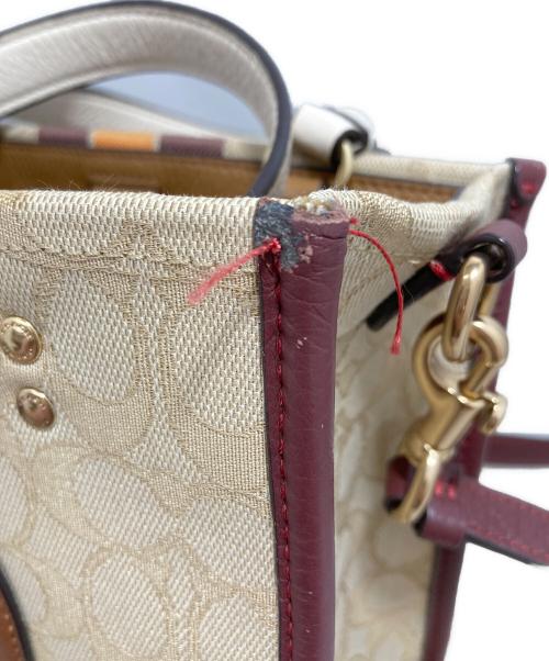 COACH（コーチ）COACH (コーチ) シグネチャー 2Way ショルダーバッグ ベージュの古着・服飾アイテム