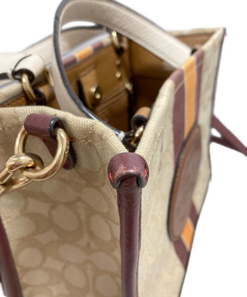 COACH（コーチ）COACH (コーチ) シグネチャー 2Way ショルダーバッグ ベージュの古着・服飾アイテム