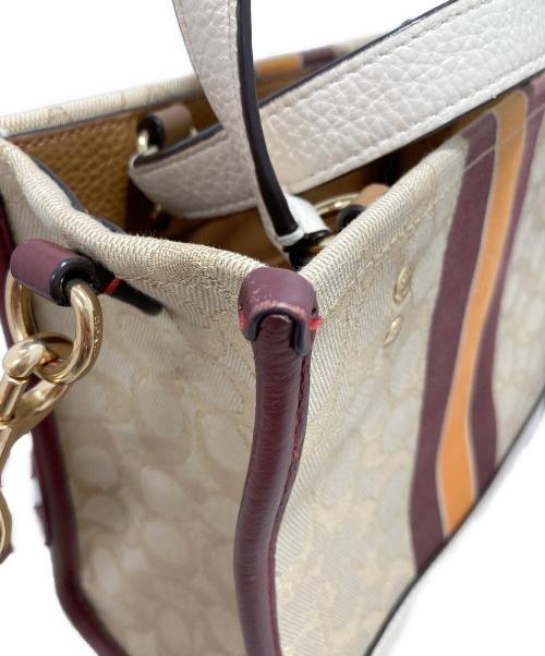 COACH（コーチ）COACH (コーチ) シグネチャー 2Way ショルダーバッグ ベージュの古着・服飾アイテム
